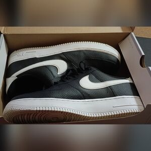 Men's Nike Air Force 1 (Low Top)